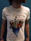 Image of Hands On Deck Creme T-shirt