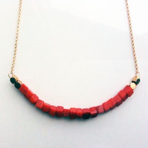 Image of CORAL GOLDEN NECKLACE
