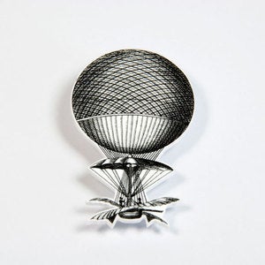 Image of BROOCH - the balloon: up, up and away