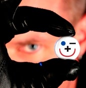 Image of 100 Mr Friendly Buttons