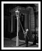 Image of SP08-Lamplighter, Kensington c1930
