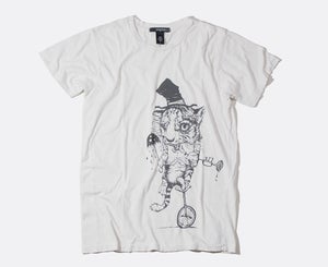 Image of vengeful minds - tiger distressed crew neck tee