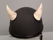 Image of Curved Devil Horns Bone 4" HA-21B