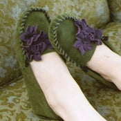 Image of Green & Purple Tiger Lily Moccasin