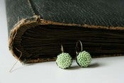 Image of Pendientes Colgantes Crisantemo