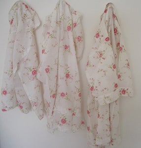 Image of Floral Rose Nightwear