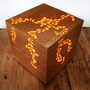 Image of Oak Light Box, Teardrop 12"