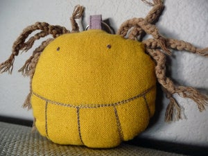 Image of porte clef tête "jaune"