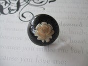Image of The Trapped Rose Ring