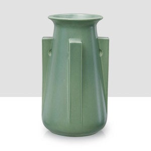 Image of Teco 4 Buttress Vase: TAPC02