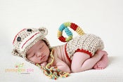 Image of Twist Up Sock Monkey Set