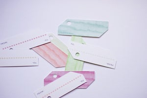 Image of Woodgrain Gift Tags