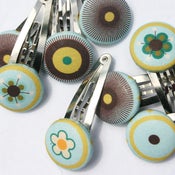 Image of hairclips (pair) - vintage floral 