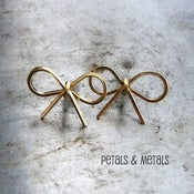 Image of Tie Me Up Earrings