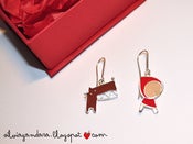 Image of pendientes caperucita y lobo plata de ley