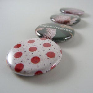 Image of zazie von einem anderen stern - regen:tropfen - 4 badge set