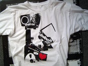 Image of //e.t. tee
