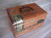 Image of Fuente Flor Fina 8-5-8