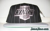 Image of VINTAGE LA KINGS LOGO STARTER SNAPBACK STRIPED
