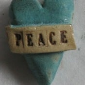 Image of message heart PEACE