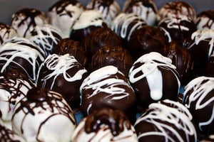 Image of Red Velvet Truffles (Half a Dozen)