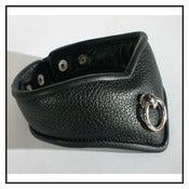 Image of Leather Collar That Works Like A Charm (JL8011)