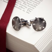 Image of Sand Dollar cufflinks