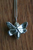 Image of Bee Necklace 3D