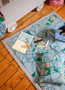 Image of Grand plaid * 110 x 110 cm * collection "Berlin map #1"* [ÉPUISÉ]
