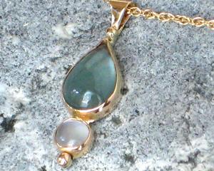 Image of Aquamarine Waterfall Pendant