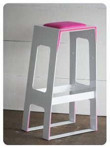 Image of Strata Seat No.1