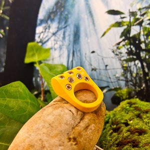 Image of Yellow Bakelite and Sapphire Ring