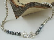Image of Menage e'toui of pearls