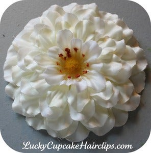 Image of Zinnea Hair Flower