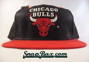Image of VINTAGE CHICAGO BULLS AJD DEADSTOCK SNAPBACK