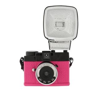 Image of Lomography Diana Mini En Rose (with Flash)