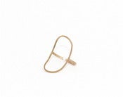 Image of empty oval ring (gold)