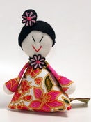 Image of Peranakan Woman Paperweight . MPW1001
