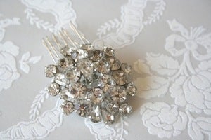 Image of Vintage rhinestone bridal hair comb : piece 001