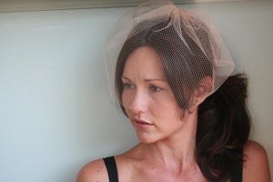 Image of Honeycomb netting birdcage veil