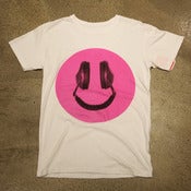 Image of SMILEY HEADPHONES Magenta
