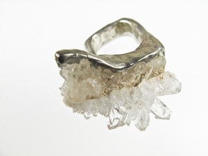 Image of Sting ring