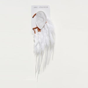 Image of Ear cuff with white feathers and rose-gold details