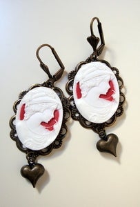 Image of Boucles d'oreilles baroques Femme grecque