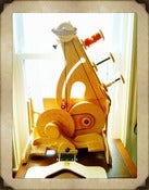 Image of Queen Bee Spinning Wheel, by SpinOlution
