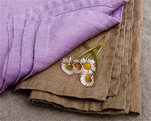 Image of Serviette de table en lin lavé, couleur mauve / taupe