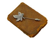 Image of Maple leaf Stick-pin