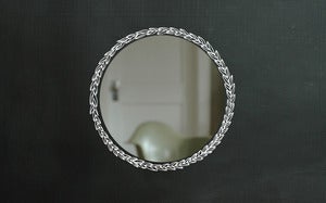 Image of laurel mirror kit