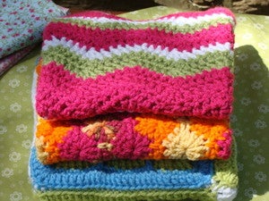 Image of MochilaMia Ripple Afghan in 'Lily'