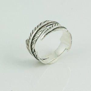 Image of Adjustable Feather Ring